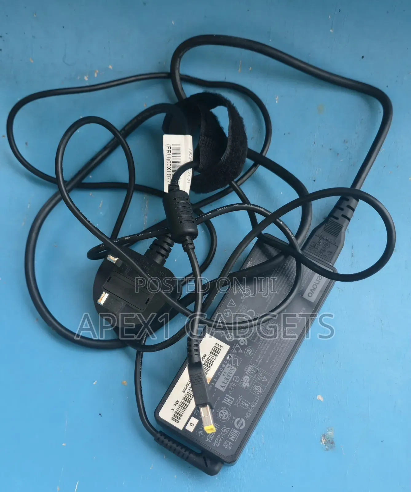 90 Watts Lenovo Square Mouth Charger