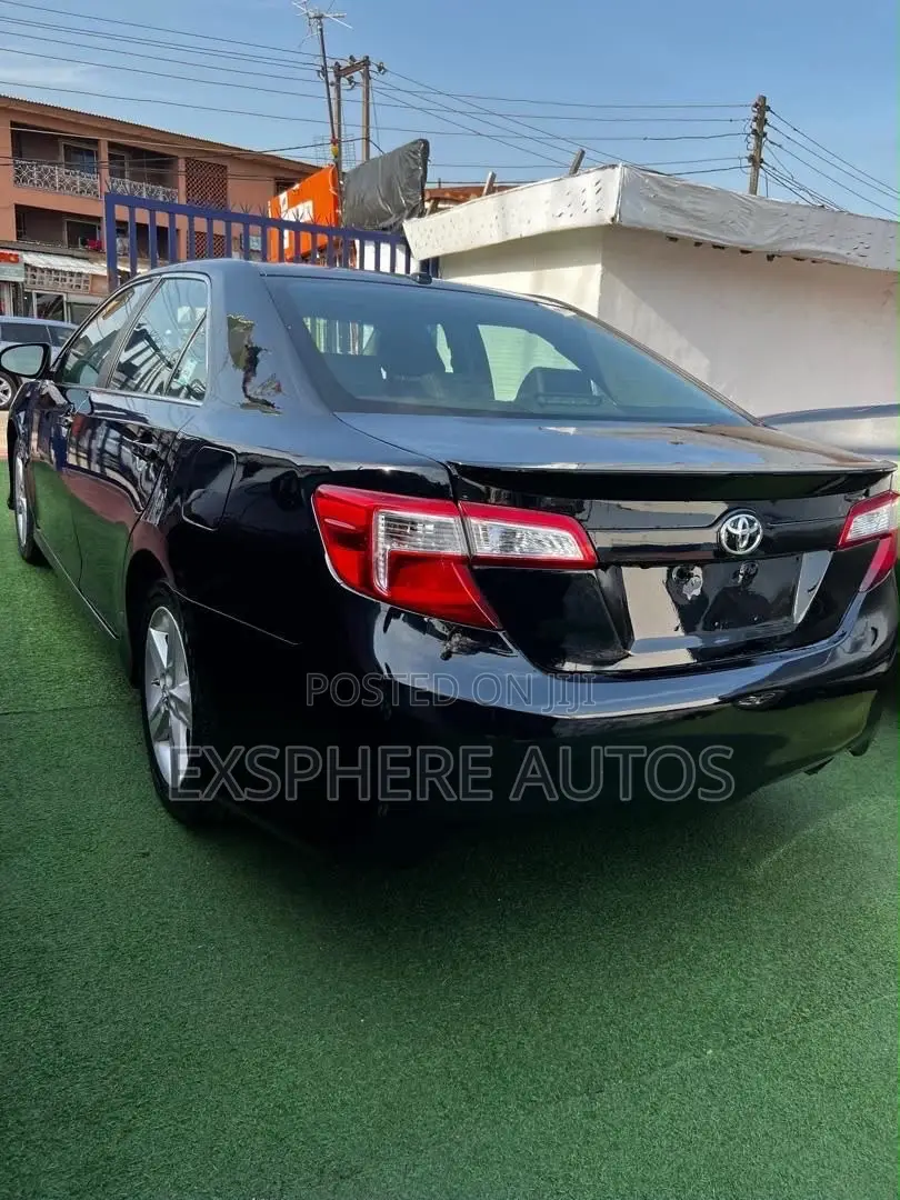 Toyota Camry 2014 Black