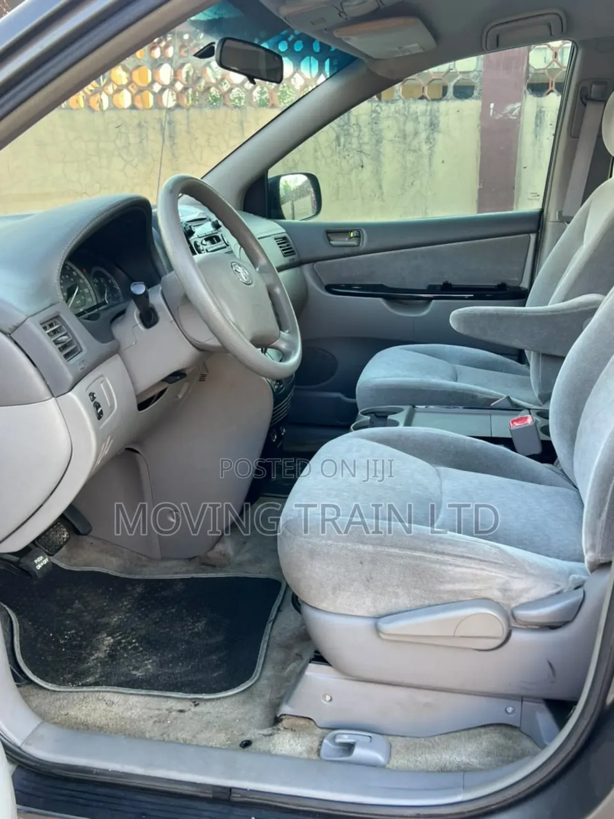 Toyota Sienna CE 2005