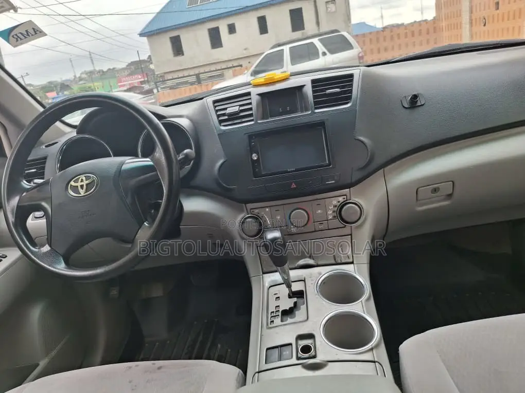 Toyota Highlander 2008 Gray