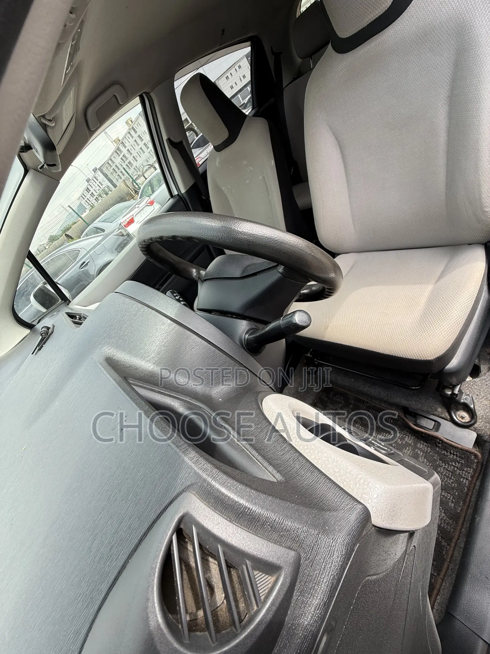 Toyota Yaris 2014 Silver