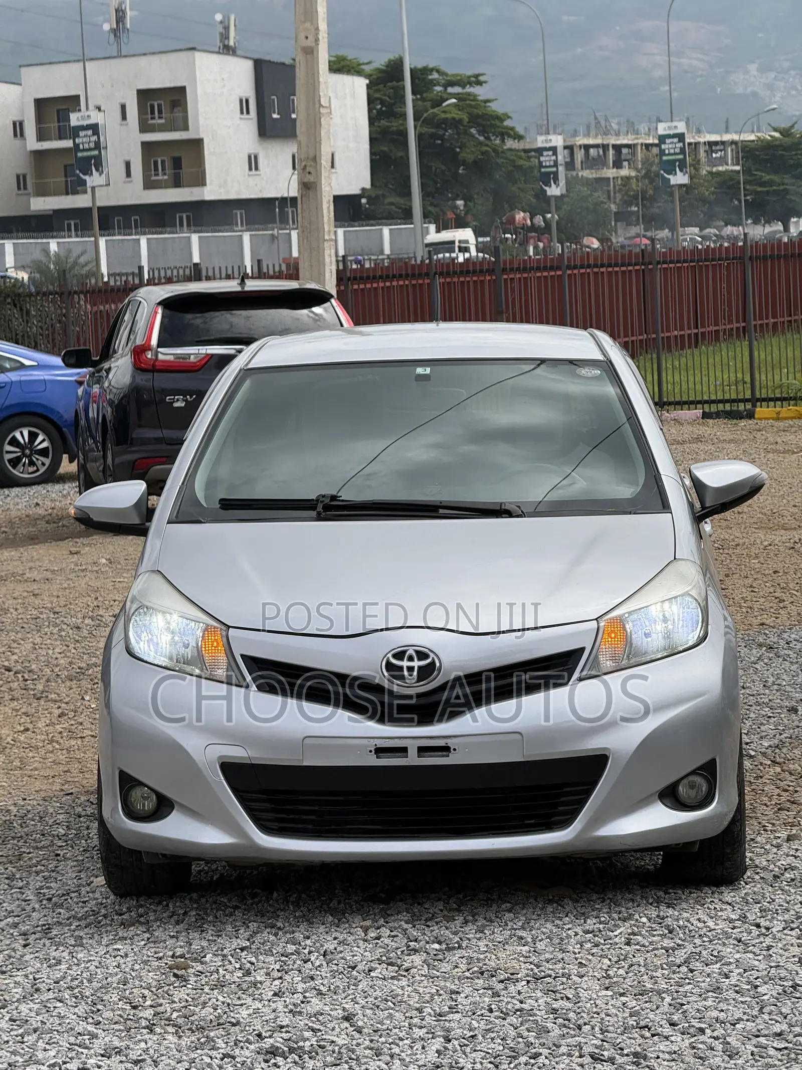Toyota Yaris 2014 Silver