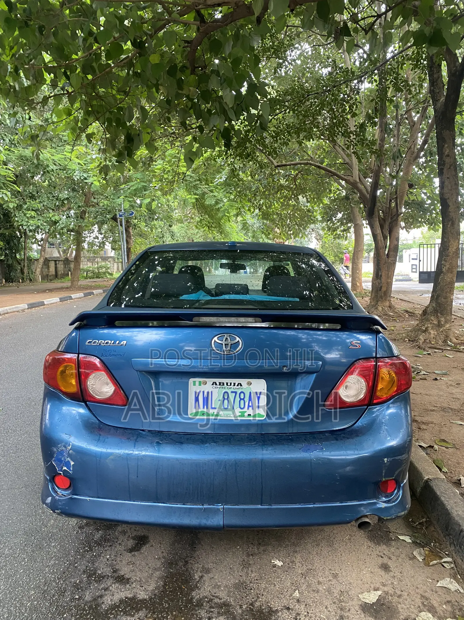 Toyota Corolla XLE 4dr Sedan (1.8L 4cyl 4A) 2010 Blue