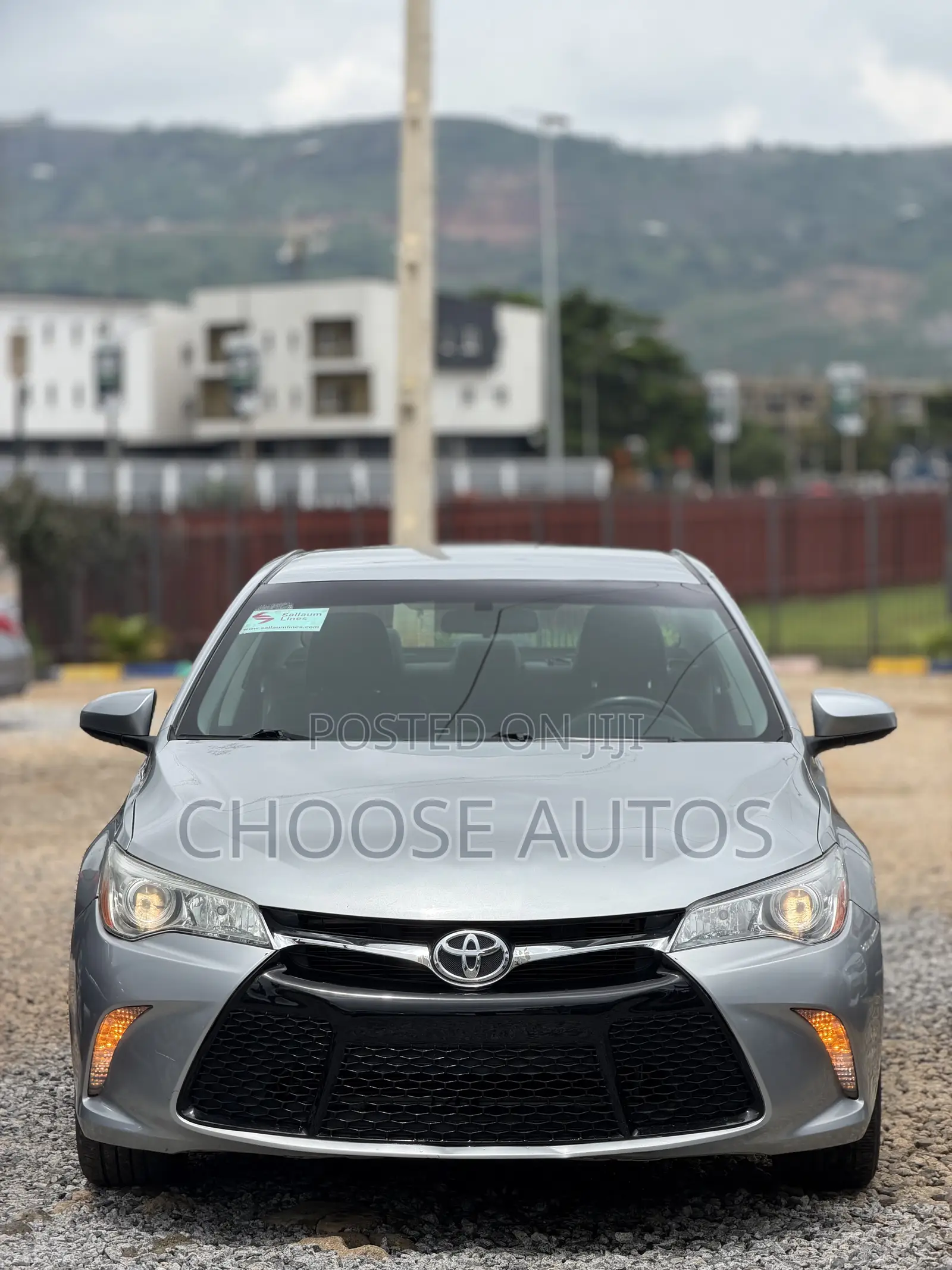 Toyota Camry SE 4dr Sedan (2.5L 4cyl 6A) 2015 Silver