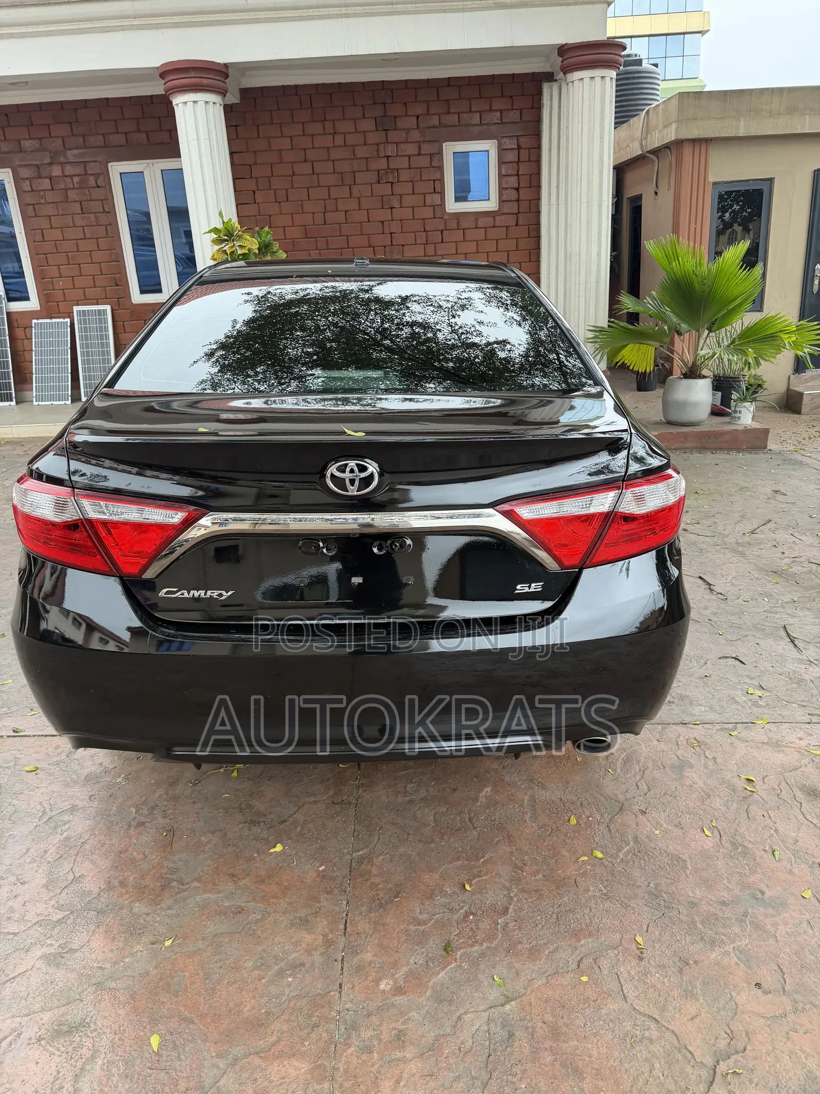 Toyota Camry SE 4dr Sedan (2.5L 4cyl 6A) 2017 Black