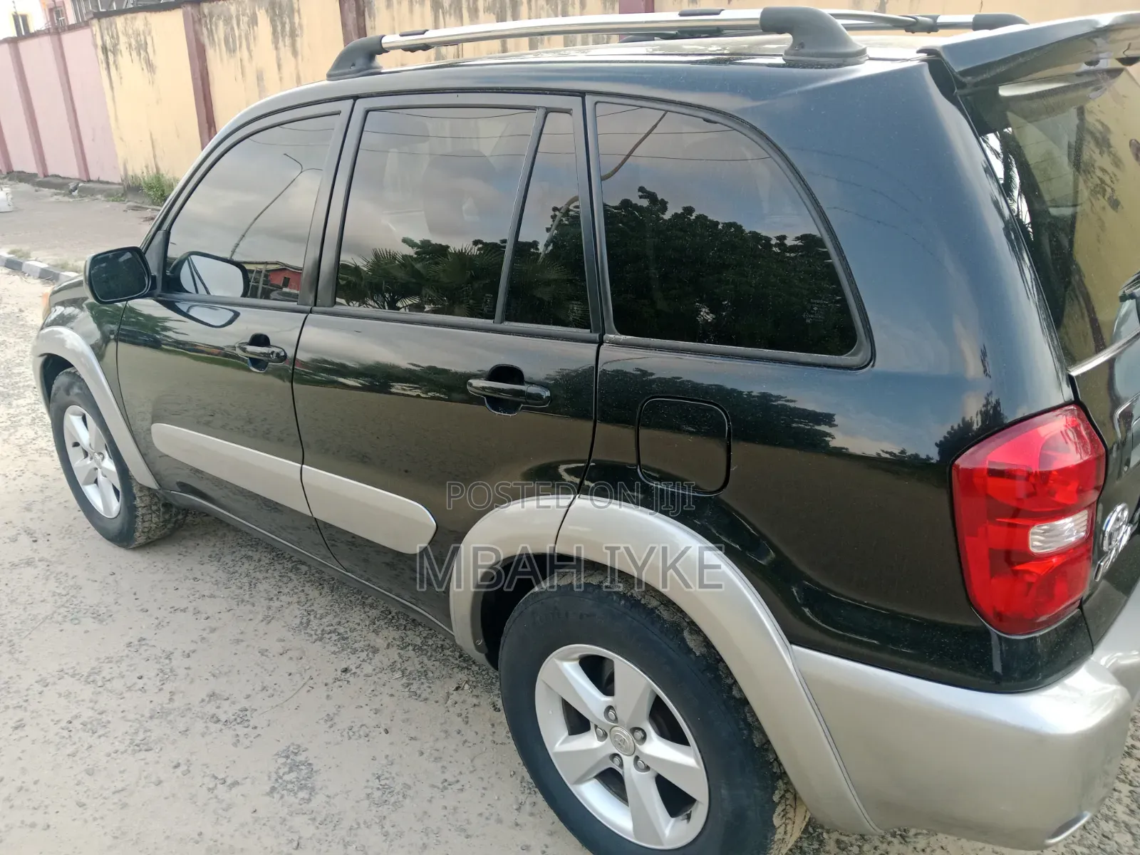Toyota RAV4 2.0 4x4 2004 Black
