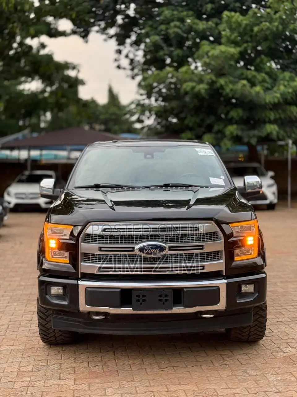 Ford F-150 Limited 4x4 SuperCrew Cab Styleside 5.5 ft. box 145 in. WB