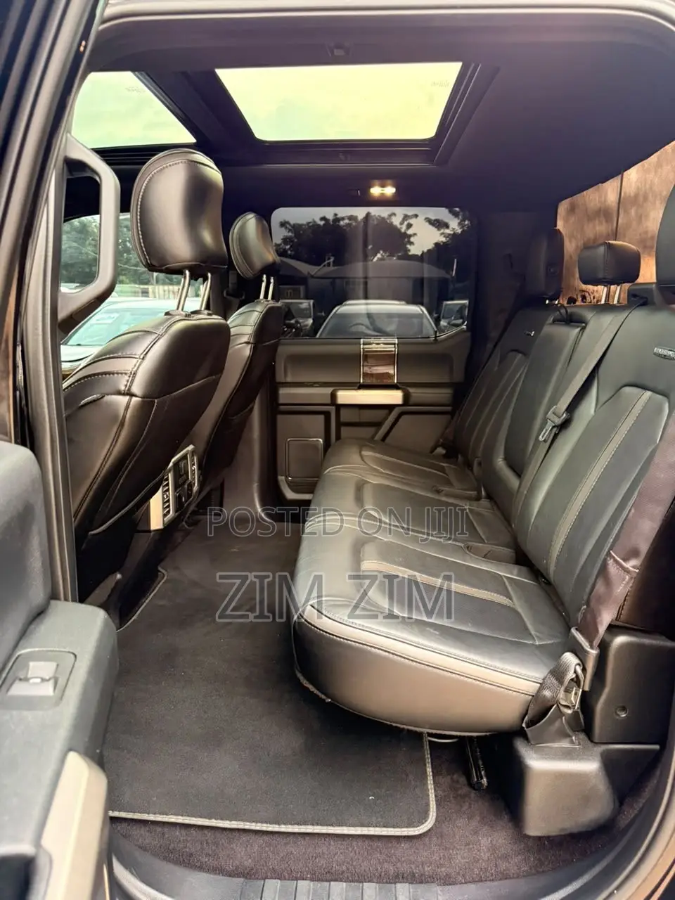 Ford F-150 Limited 4x4 SuperCrew Cab Styleside 5.5 ft. box 145 in. WB