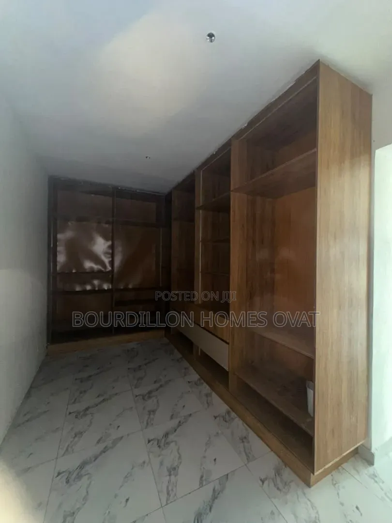 5bdrm Duplex in Orchid Lekki Lagos for sale