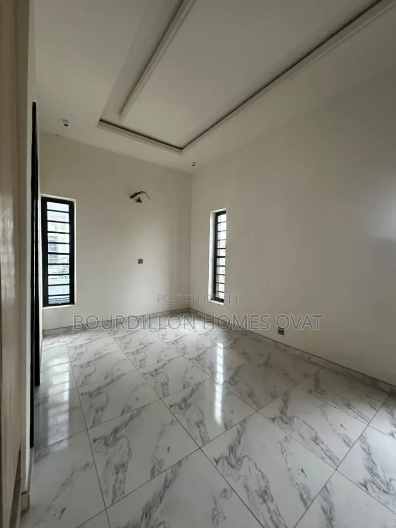 5bdrm Duplex in Orchid Lekki Lagos for sale