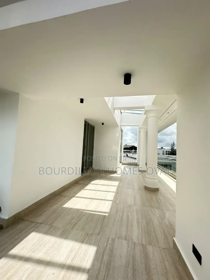 6bdrm Duplex in Banana Island Ikoyi for sale