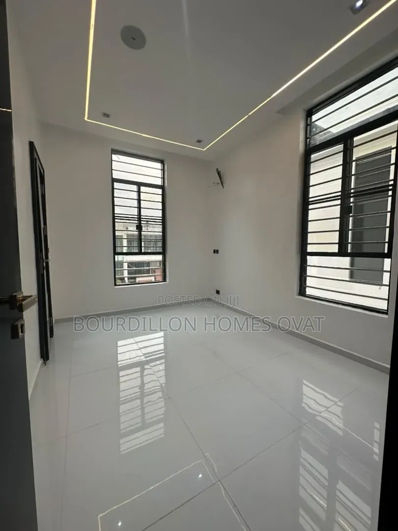 5bdrm Duplex in Orchid Lekki Lagos for sale