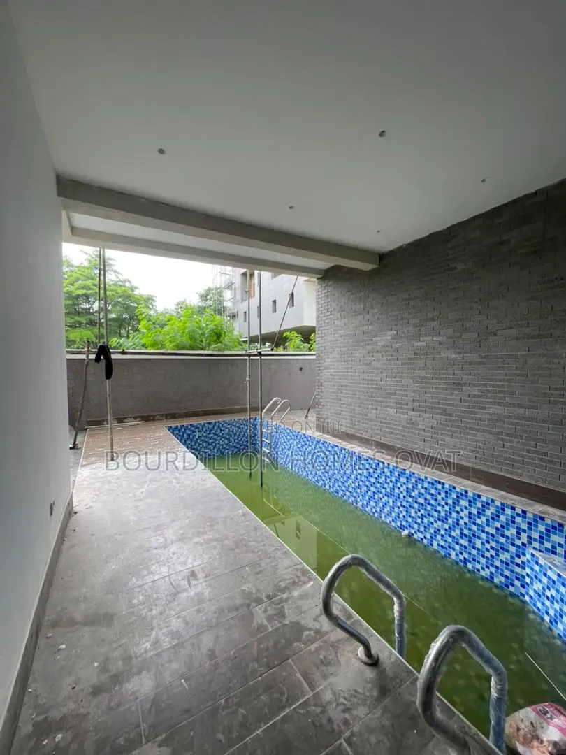5bdrm Duplex in Banana Island Ikoyi for sale