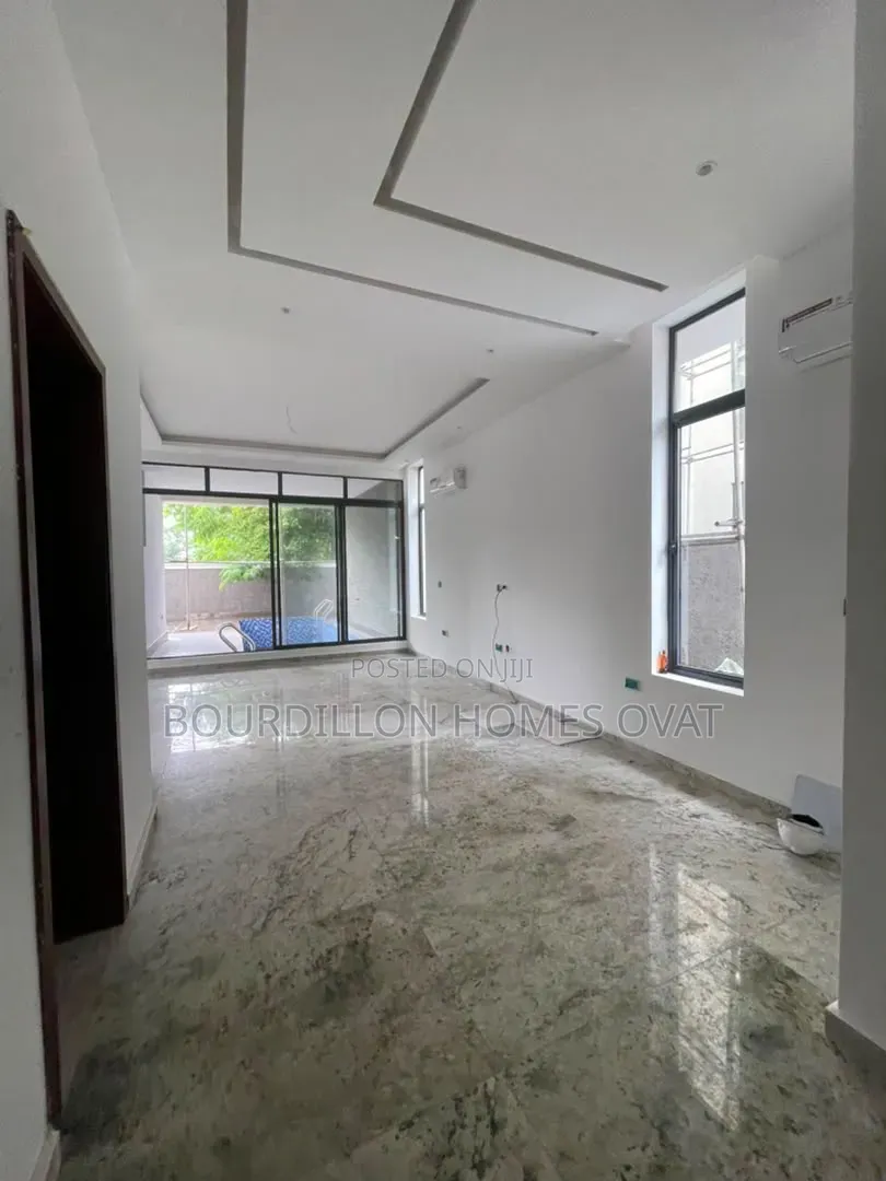 5bdrm Duplex in Banana Island Ikoyi for sale