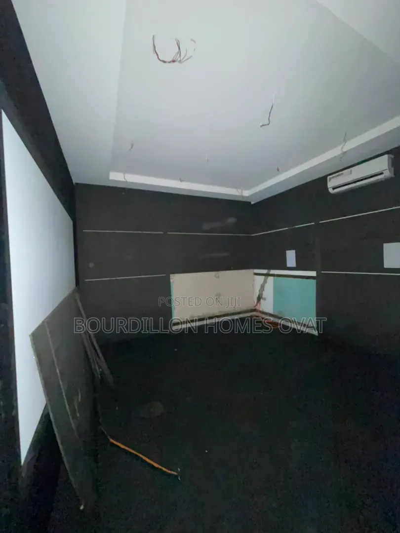 5bdrm Duplex in Banana Island Ikoyi for sale