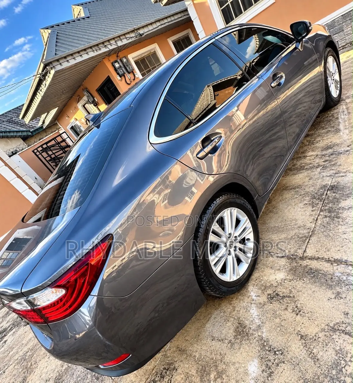 Lexus ES 350 FWD 2014 Gray