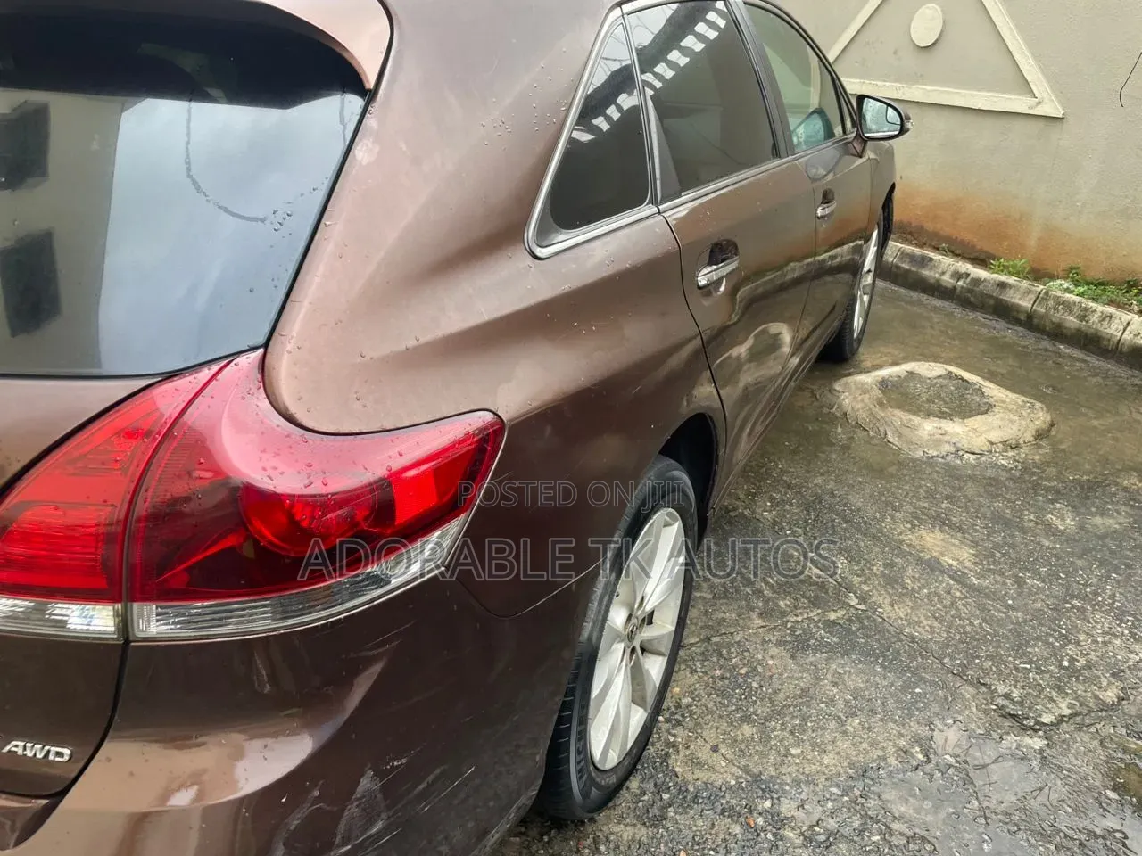 Toyota Venza AWD 2012 Brown