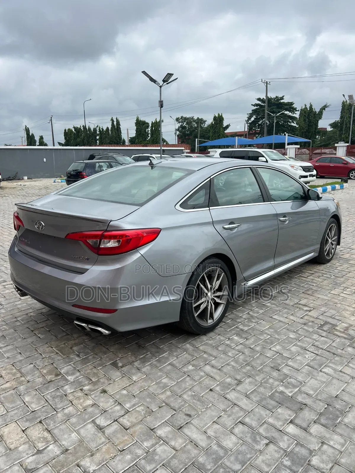 Hyundai Sonata Sport 2.0T Sedan FWD (2.0L 4cyl 6A) 2016 Gray