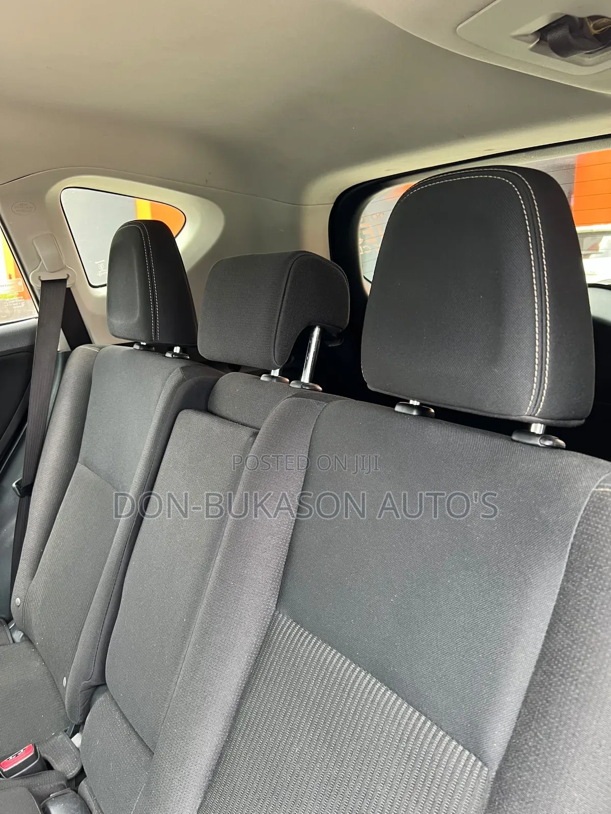 Toyota RAV4 XLE 4dr SUV (2.5L 4cyl 6A) 2015 Maroon