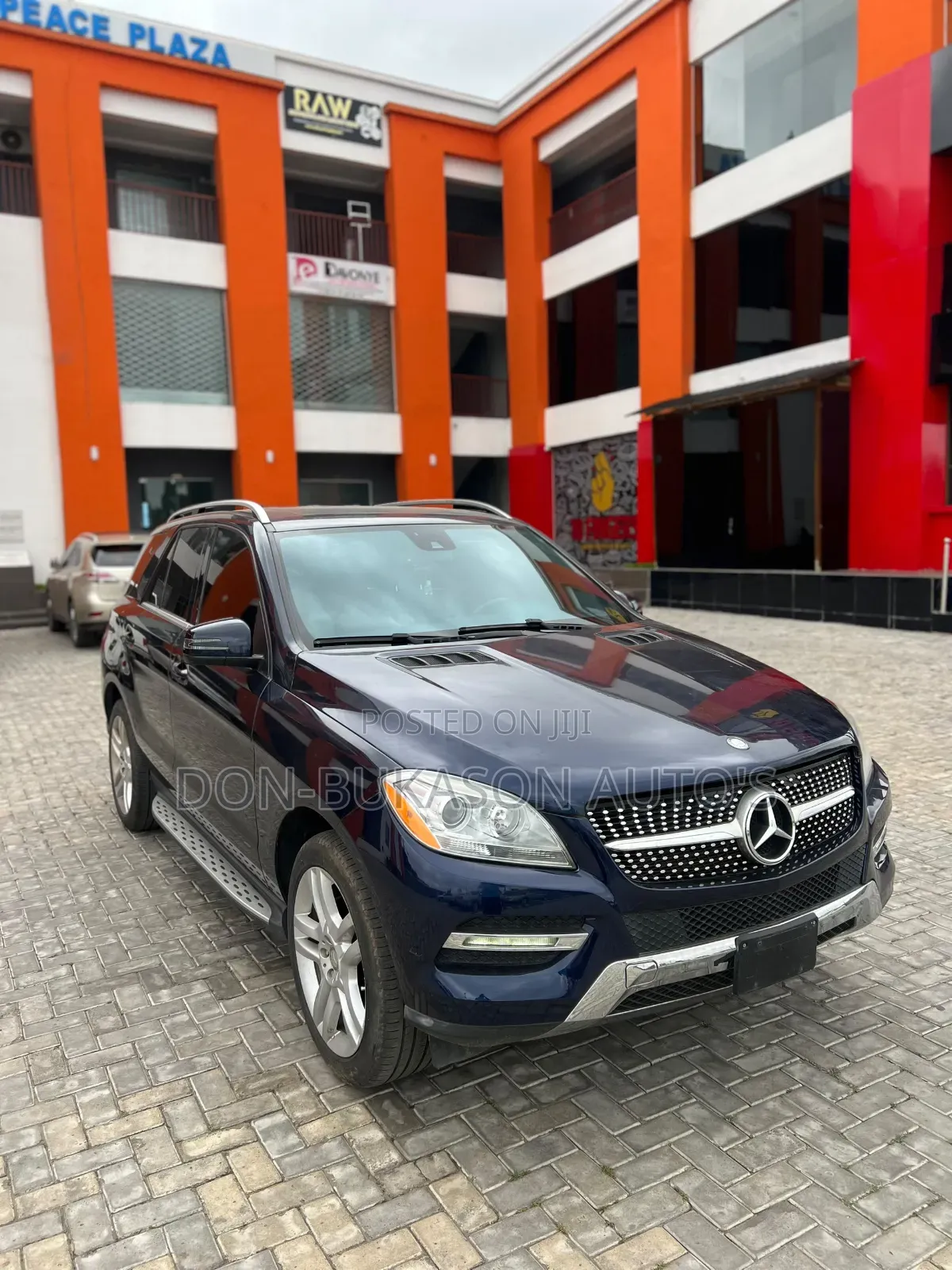 Mercedes-Benz M Class ML350 4MATIC 4dr SUV AWD (3.5L 6cyl 7A) 2015 Blue