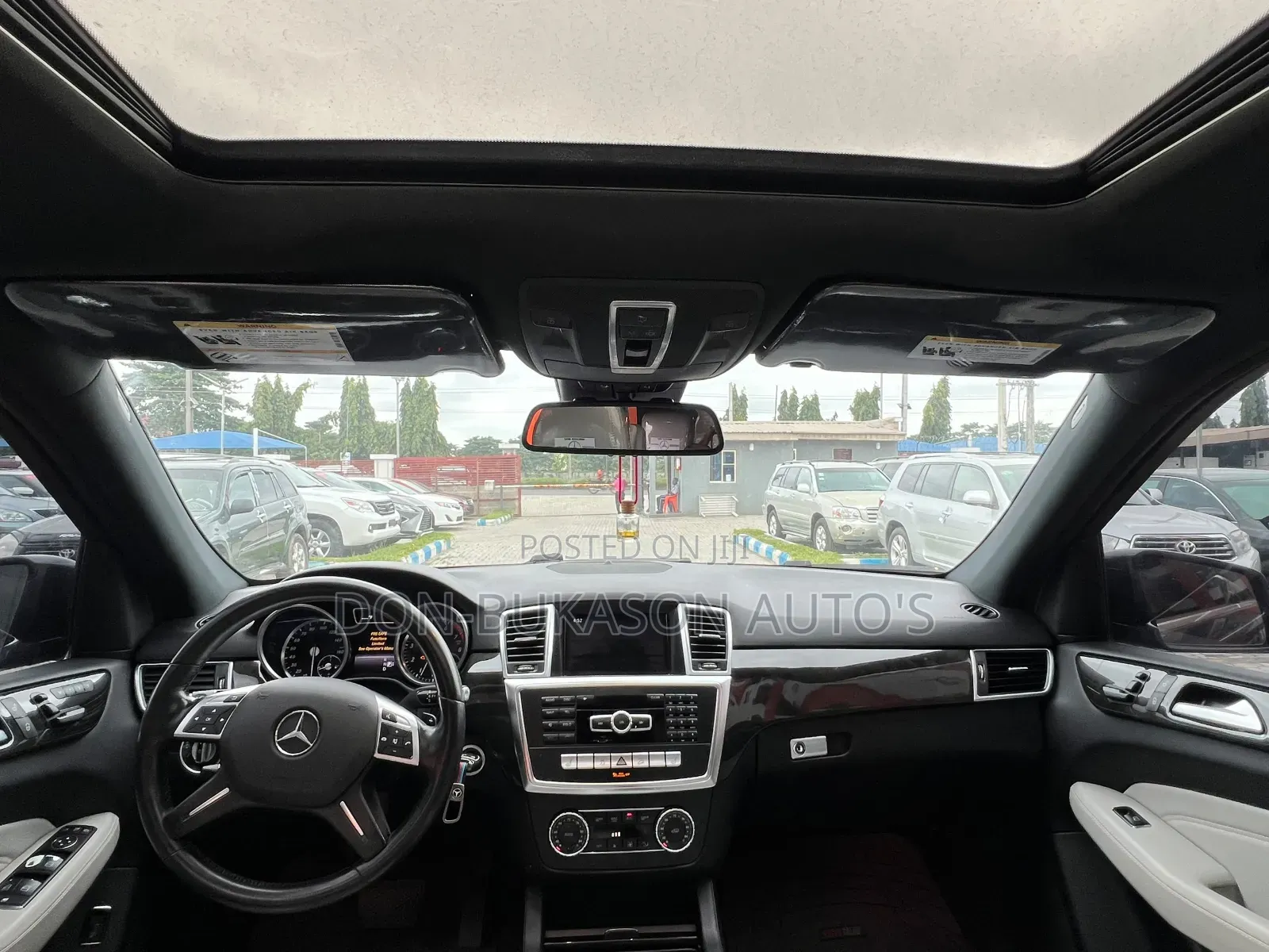 Mercedes-Benz M Class ML350 4MATIC 4dr SUV AWD (3.5L 6cyl 7A) 2015 Blue
