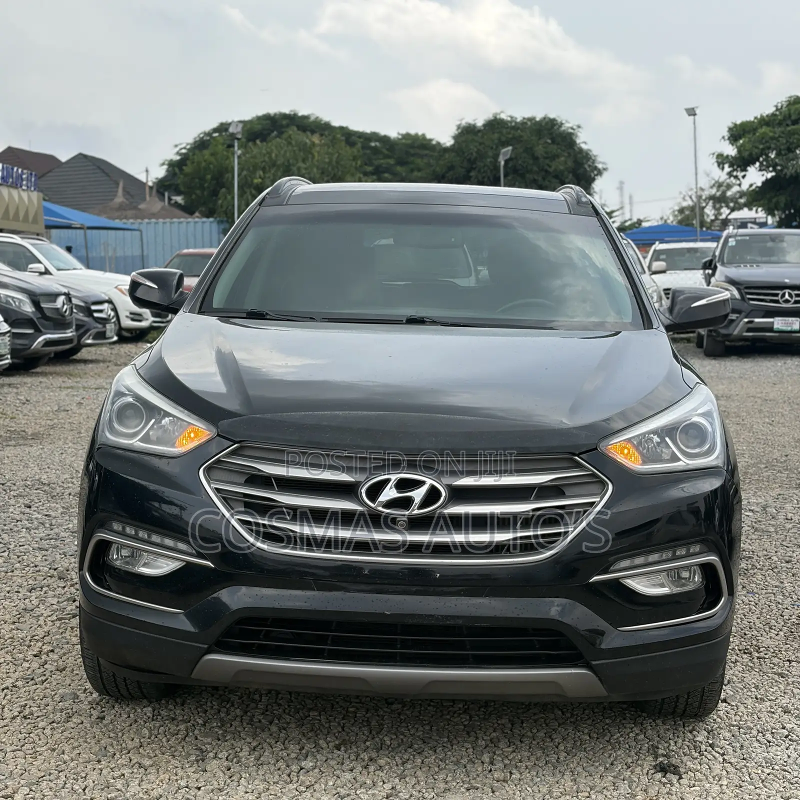 Hyundai Santa Fe SE Ultimate FWD 2017 Black