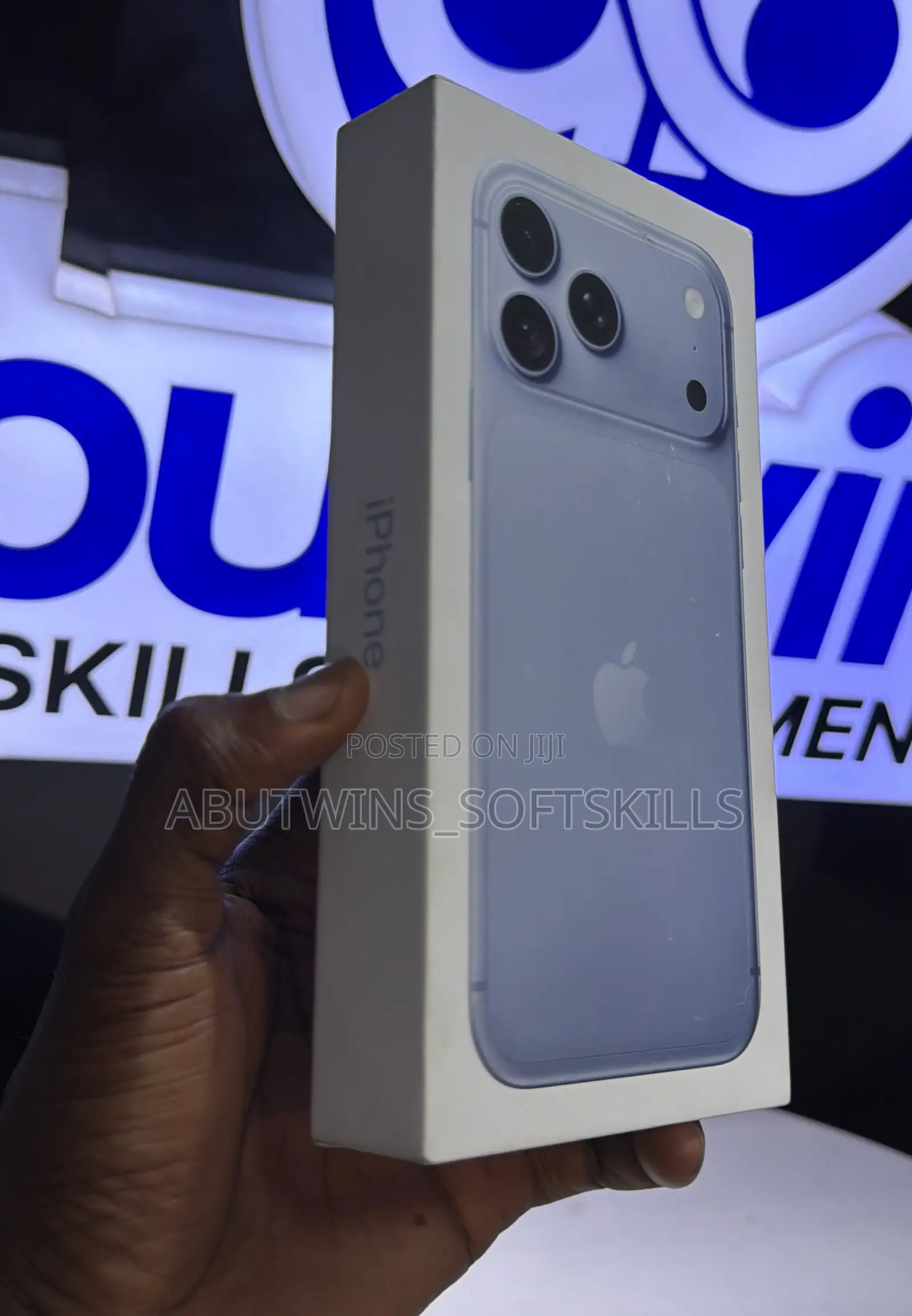 New Apple iPhone 18 Pro Max 512 GB Blue