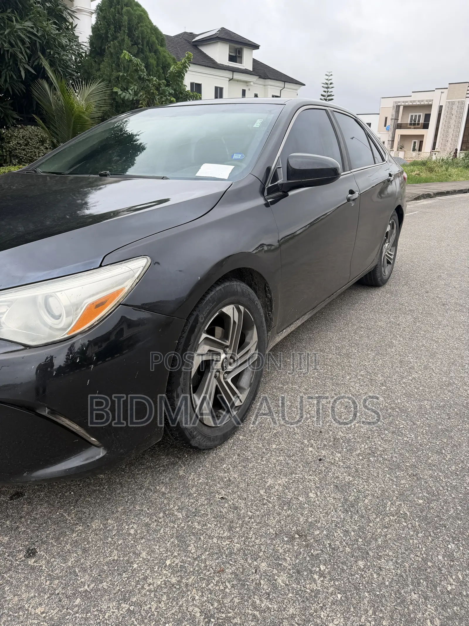 Toyota Camry LE 4dr Sedan (2.5L 4cyl 6A) 2015 Black