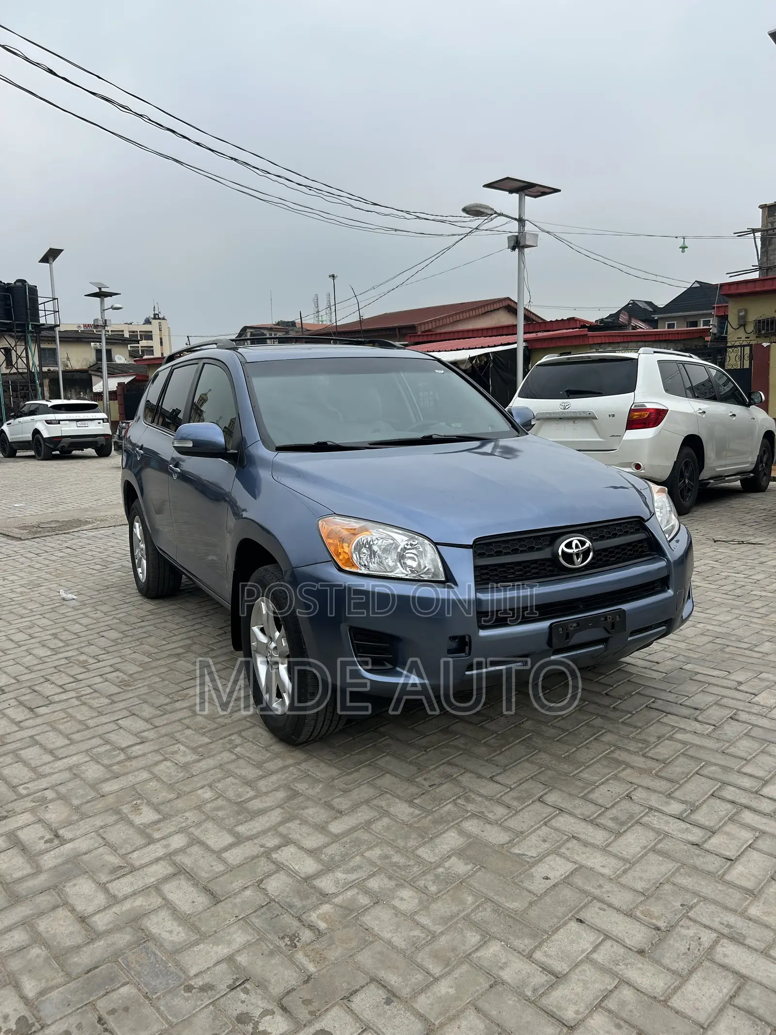 Toyota RAV4 2011 Blue