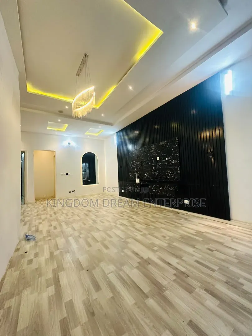 1bdrm Apartment in Orchid Lekki Lagos for rent
