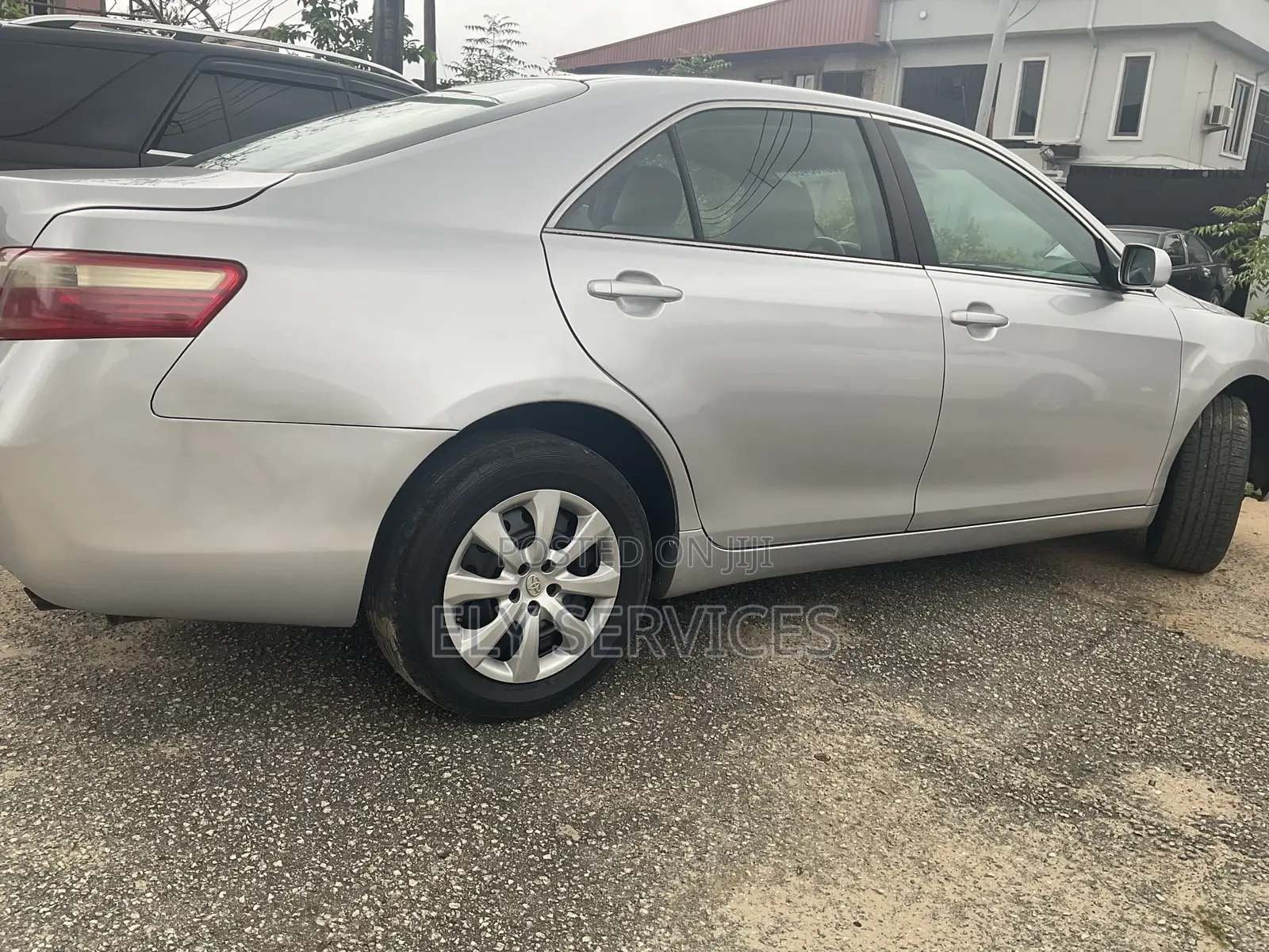 Toyota Camry LE 4dr Sedan (2.4L 4cyl 5A) 2009 Silver