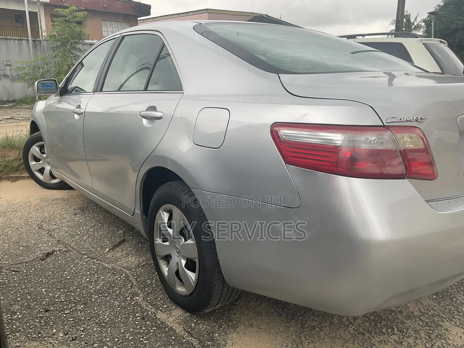 Toyota Camry LE 4dr Sedan (2.4L 4cyl 5A) 2009 Silver