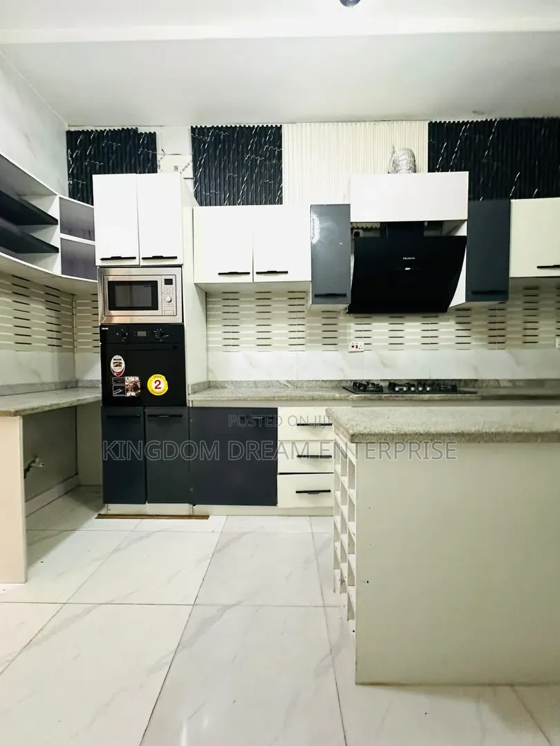 1bdrm Apartment in Orchid Lekki Lagos for rent