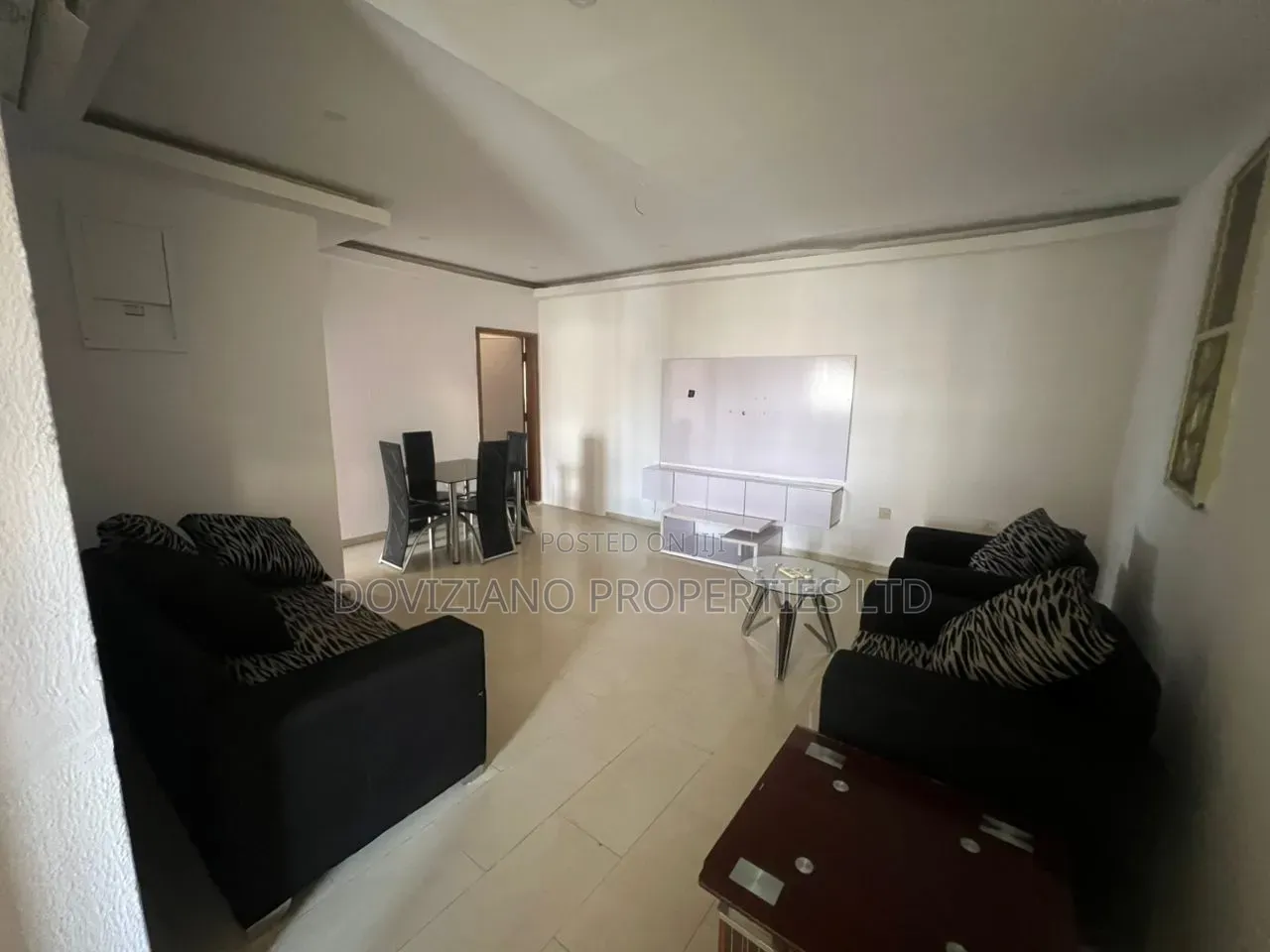1bdrm Apartment in Lekki Phase 1 for rent