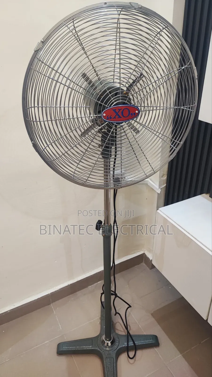 OX 18-Inch Industrial Standing Fan– Powerful Cooling for Home Office