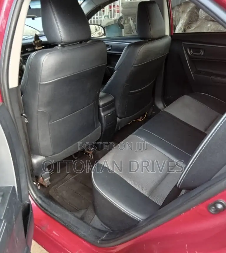 Toyota Corolla S 4dr Sedan (1.8L 4cyl CVT) 2016 Red