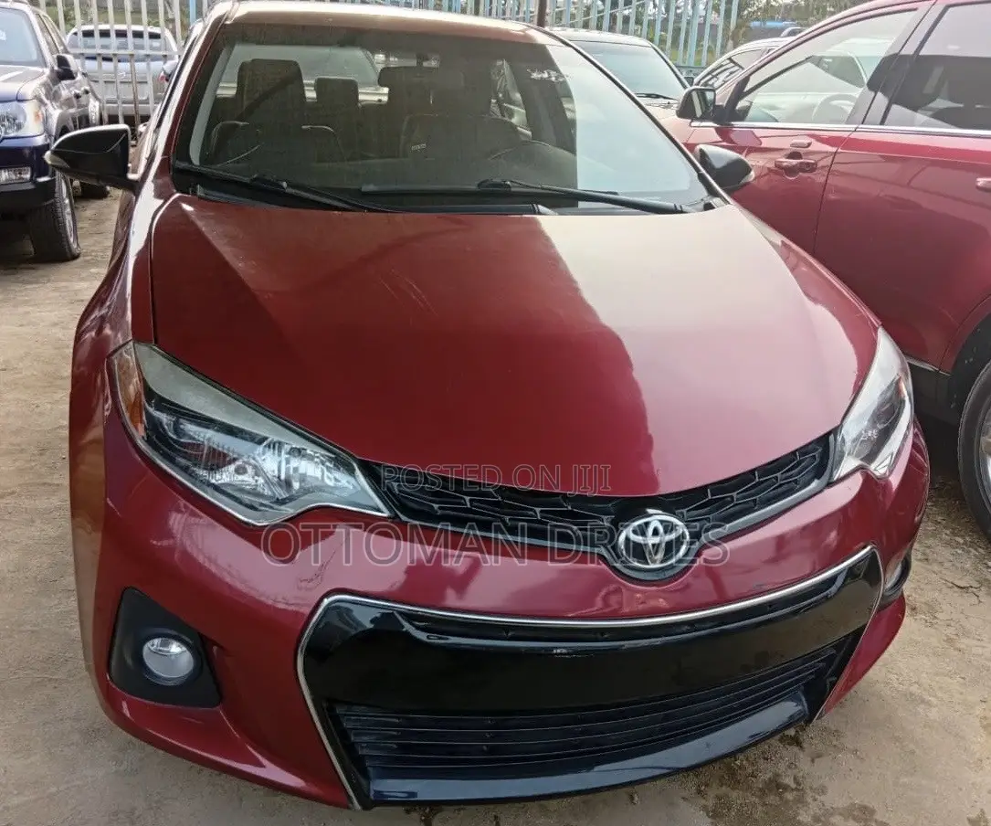 Toyota Corolla S 4dr Sedan (1.8L 4cyl CVT) 2016 Red