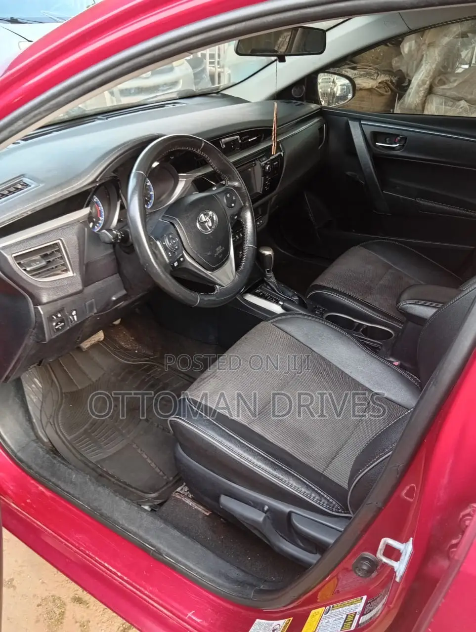 Toyota Corolla S 4dr Sedan (1.8L 4cyl CVT) 2016 Red