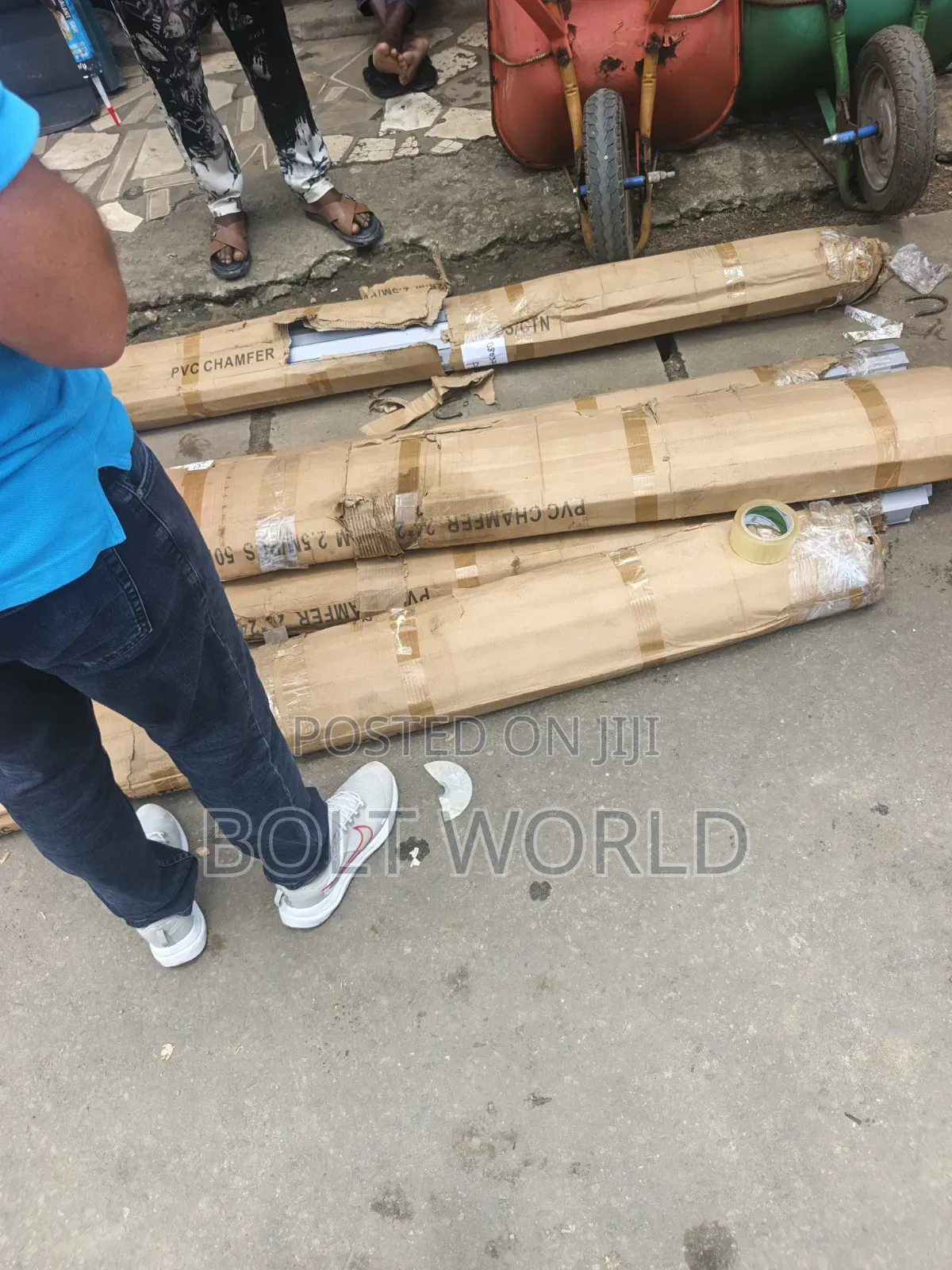 PVC Chamber 24x24x32mm 2.5m