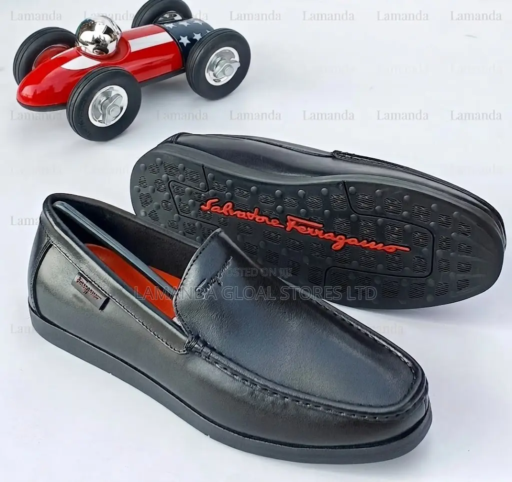 Salvatore Ferragamo Minimalist Leather Loafers