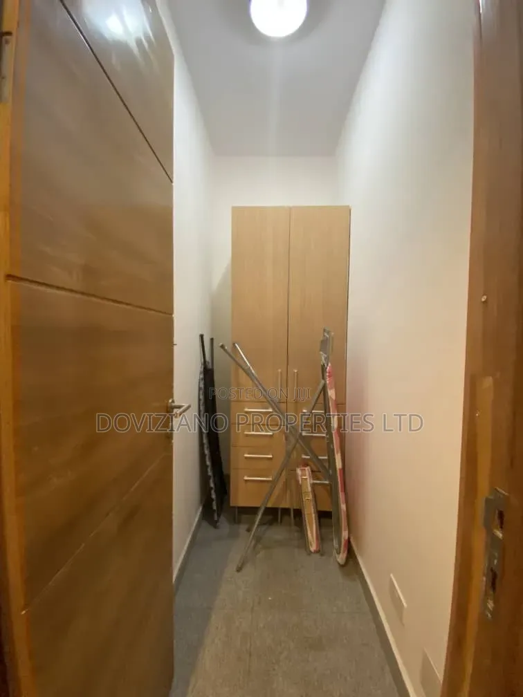 Furnished 2bdrm Apartment in Banana Island for rent