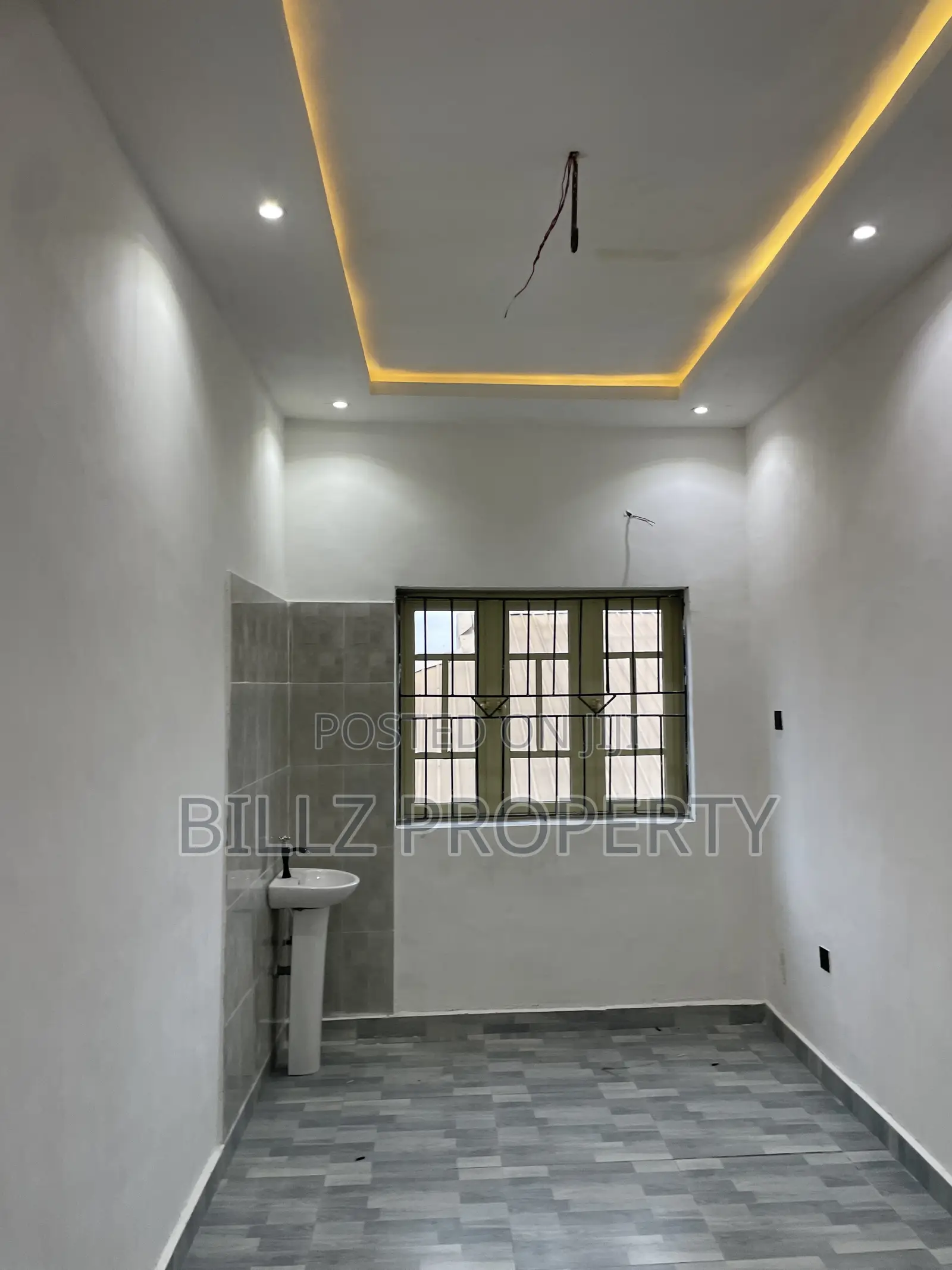 Furnished 3bdrm Apartment in Jonathan Coker, Abule Egba for rent