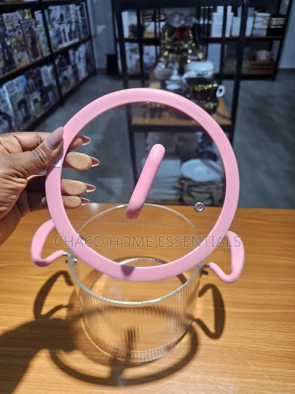 4.5L Borosilicate Glass Cooking Pot With Pink Silicone Handles