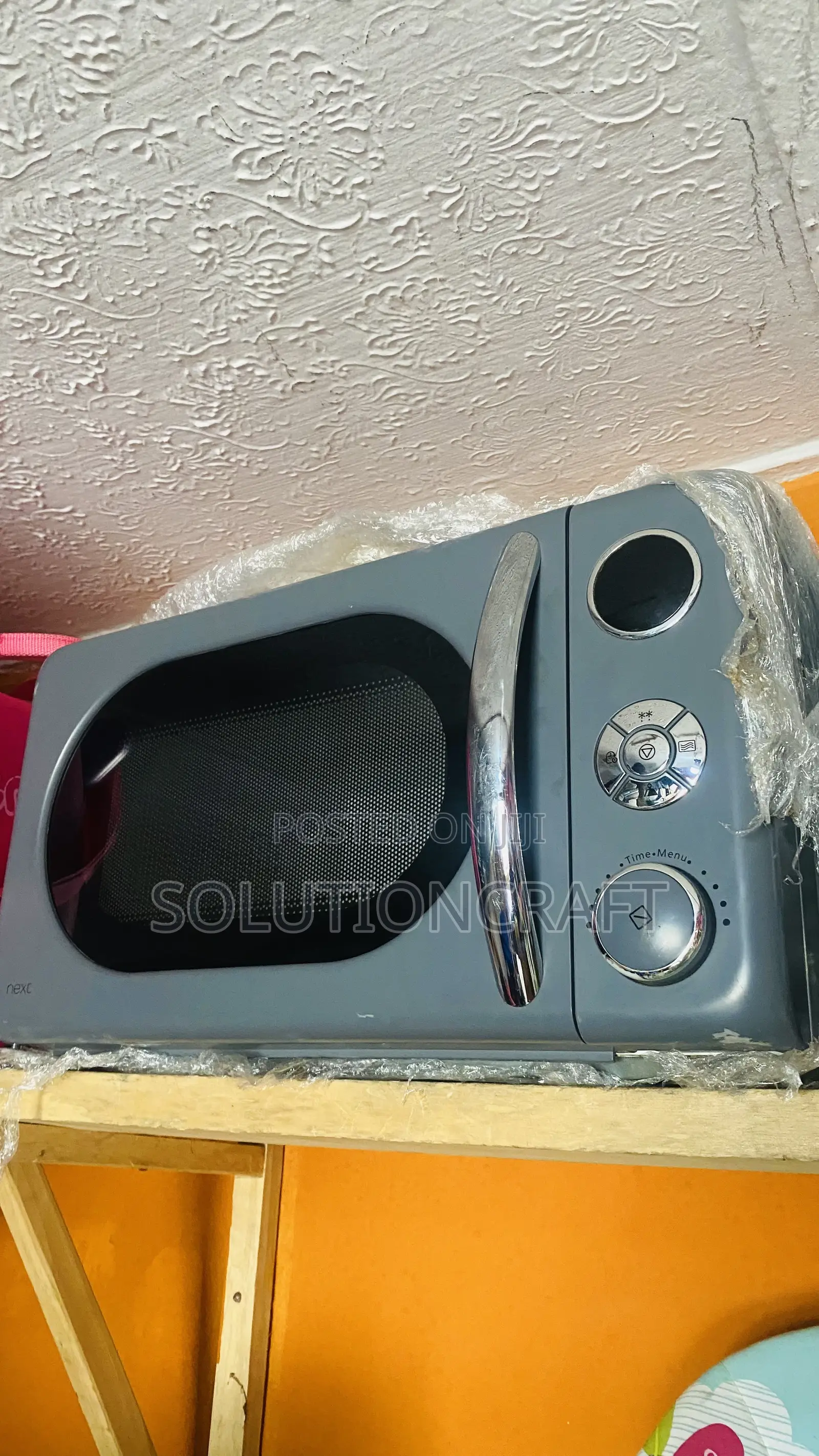Microwave Oven