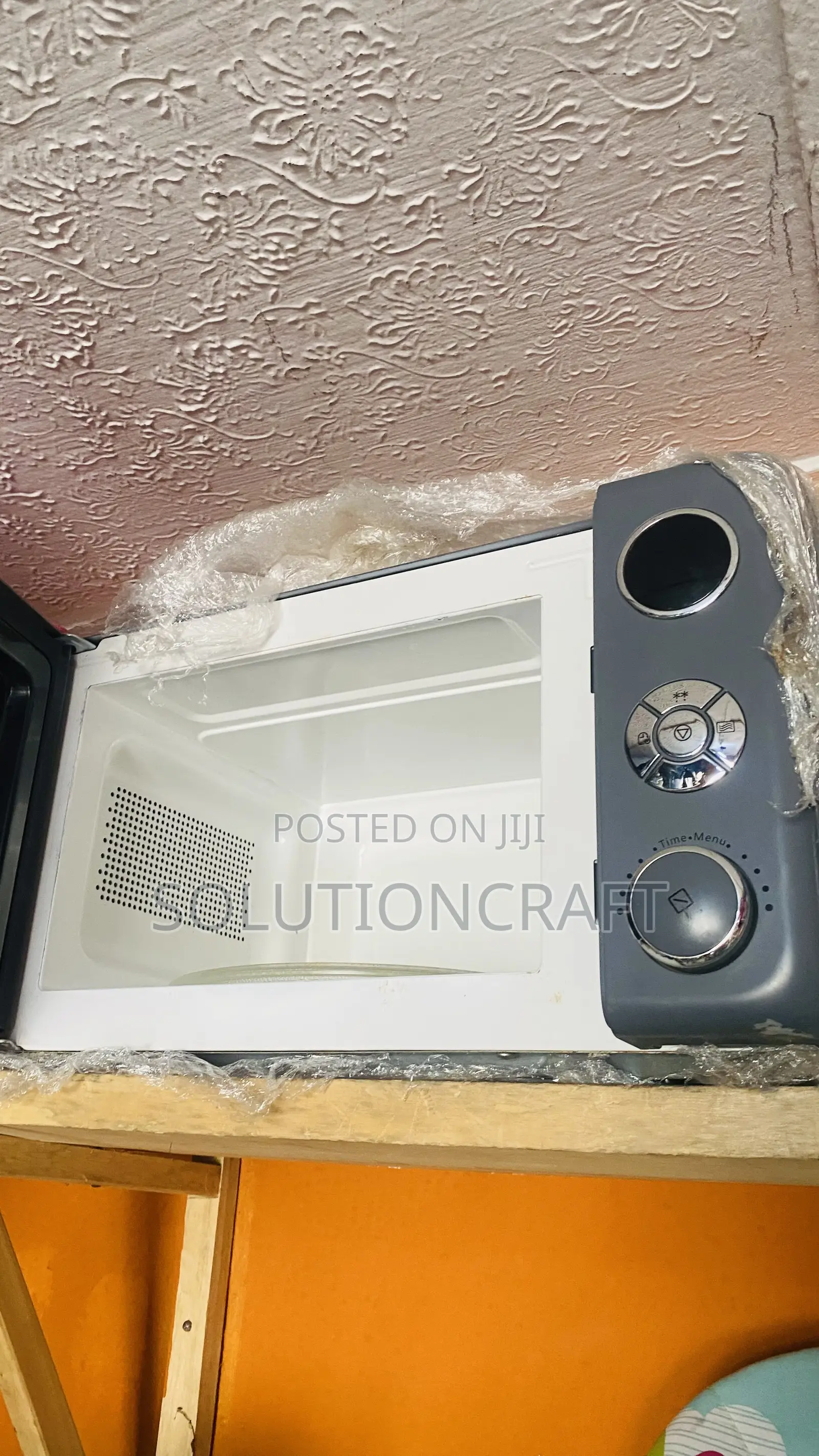 Microwave Oven