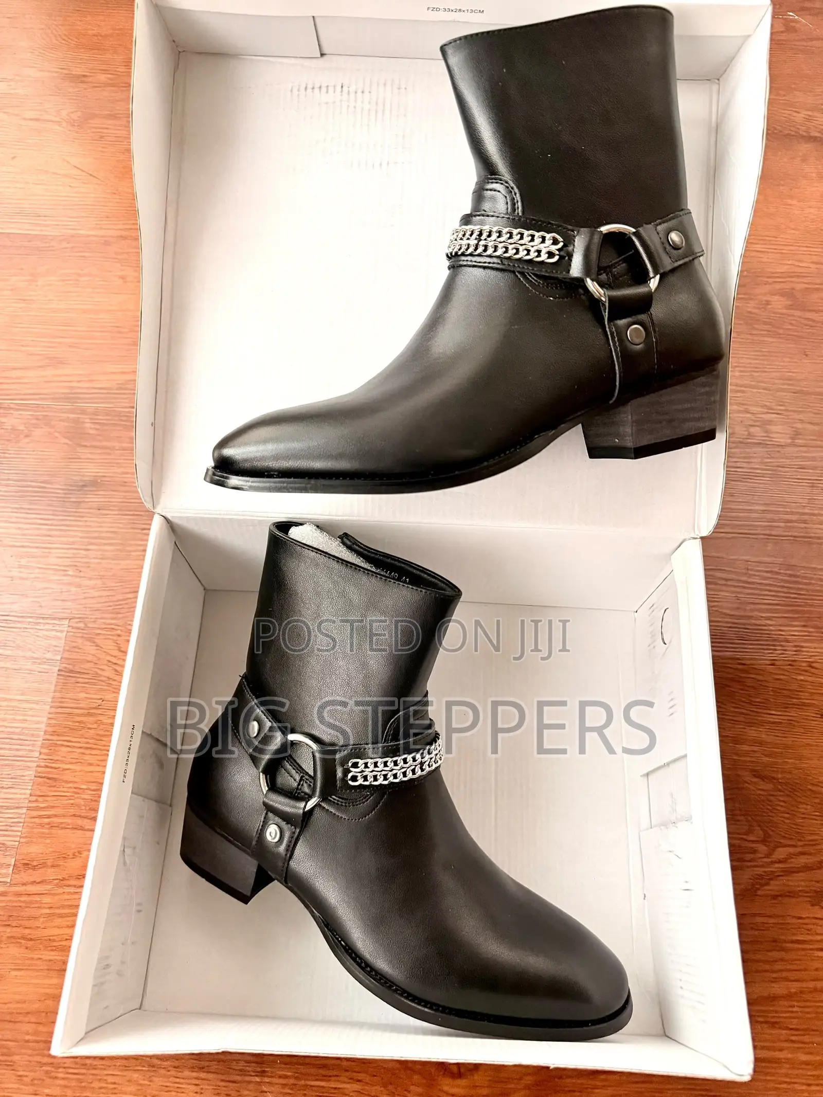 Chelsea Chain Straped Boot Black Colourway