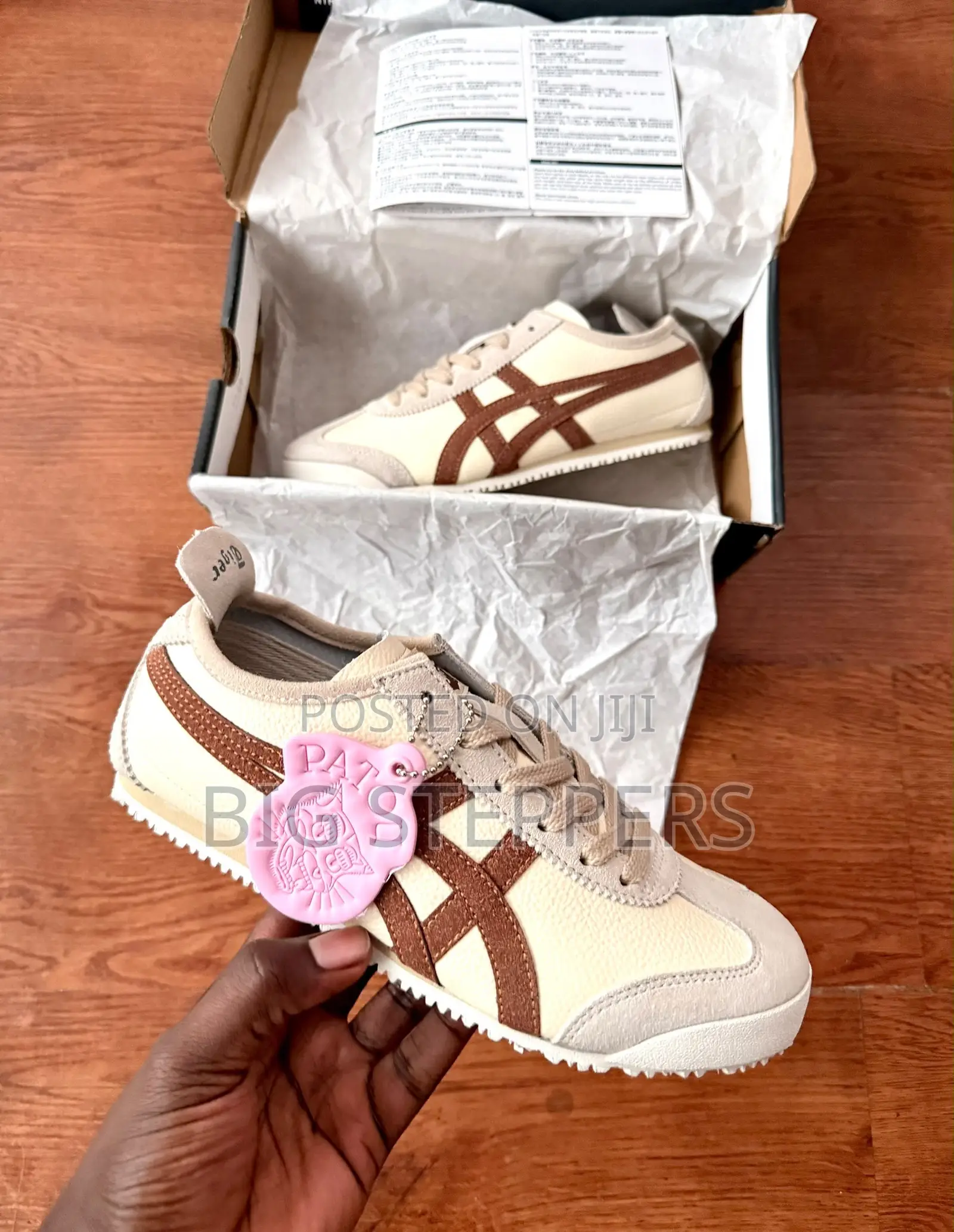 Onitsuka Tiger Mexico Beige Colour Sneakers