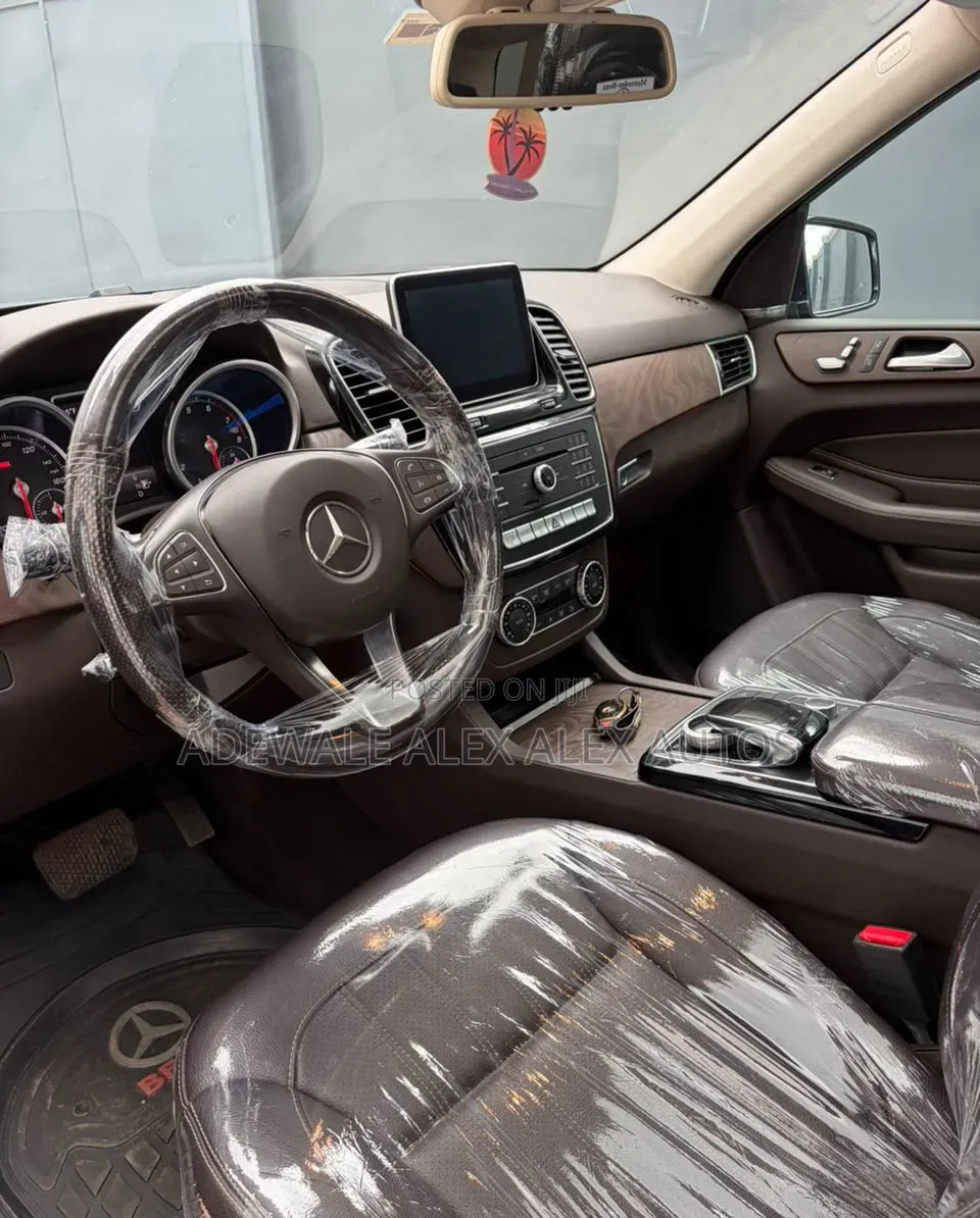 Mercedes-Benz GLE-Class 2016 Blue