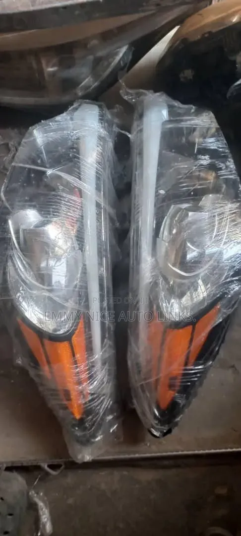 Cerato 2014 Head Lamp