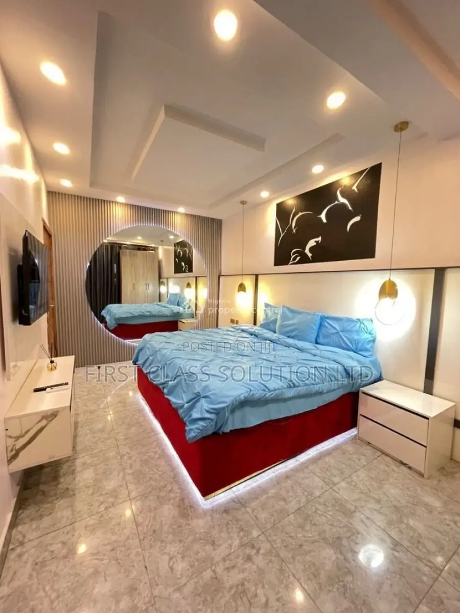 Luxury 1 Bedroom Apartment